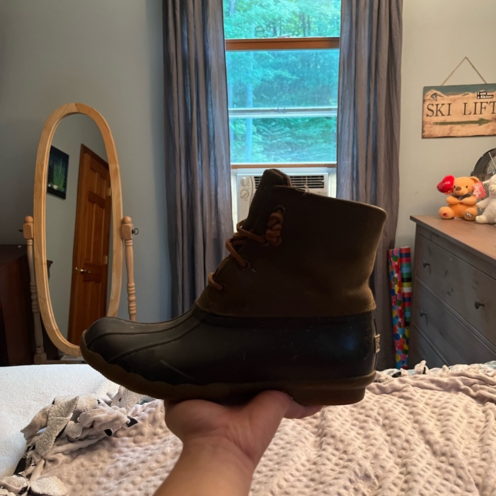 Sperry duck boots